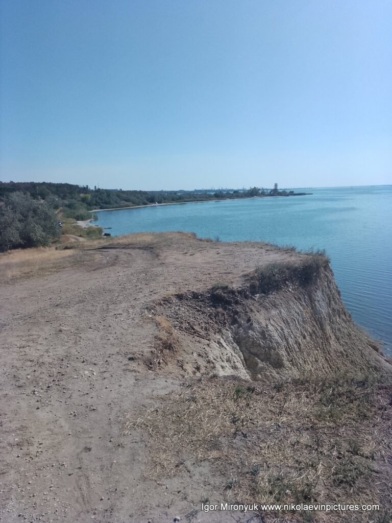 Вот как выглядит маяк сверху.