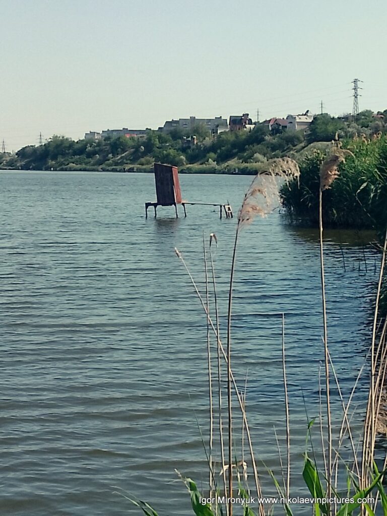 Рыбацкий мостик на Улице Скалистой в Соляных, в Николаеве.