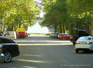 Фонтан возле Дворца Судостроителей, вначале Советской, в Центре Николаева.