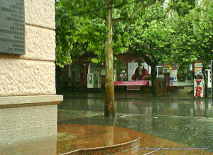 Дождь на Советской, в Николаеве.