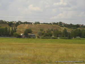 Вид на самый высокий холм на 2-й Набережной в Николаеве.