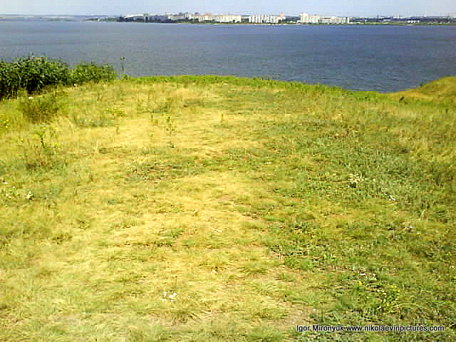 Пустырь Wonderland. Рельеф в Николаеве. Пейзаж на Намыв.