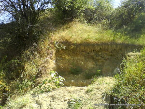 Пустырь Wonderland. Рельеф в Николаеве.