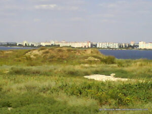 Пустырь Wonderland. Рельеф в Николаеве.