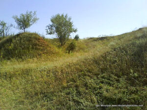 Пустырь Wonderland. Рельеф в Николаеве.