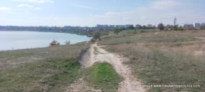 Порожнеча - красивый пустырь в Николаеве, между микрорайоном Северный и рекой Ингул.